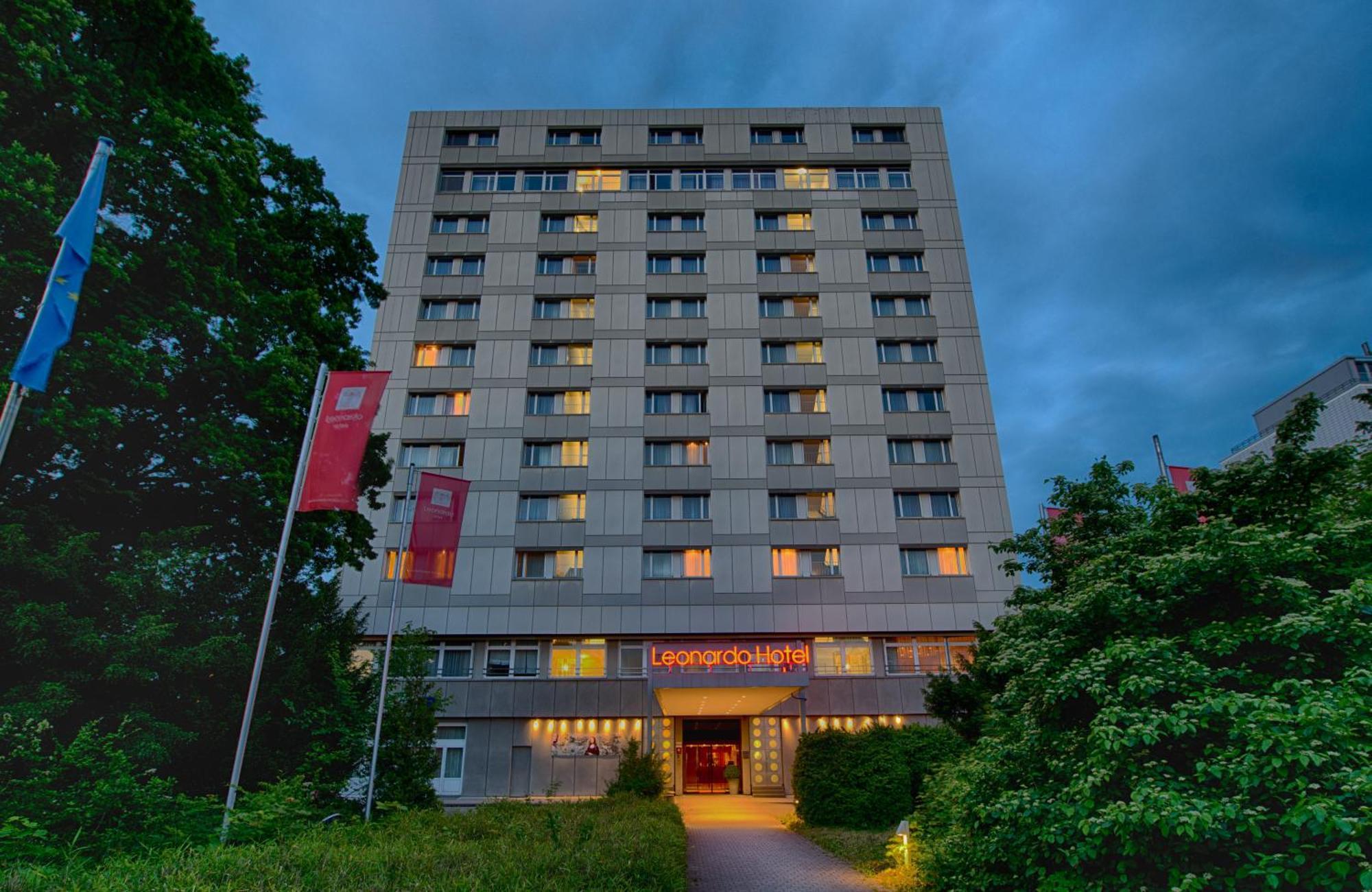 Leonardo Hotel Karlsruhe Exterior foto